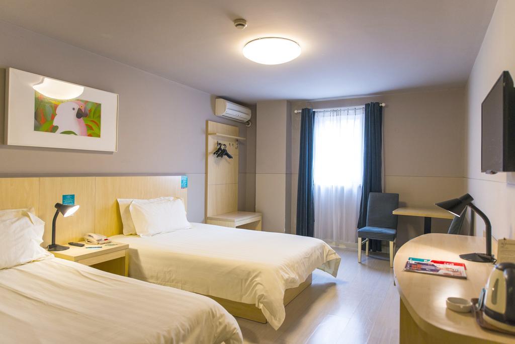 Jinjiang Inn Zhengzhou Zhongyuan Road Екстериор снимка