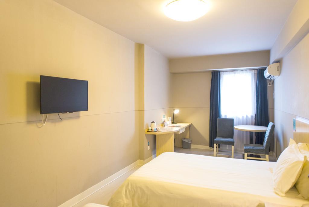 Jinjiang Inn Zhengzhou Zhongyuan Road Екстериор снимка